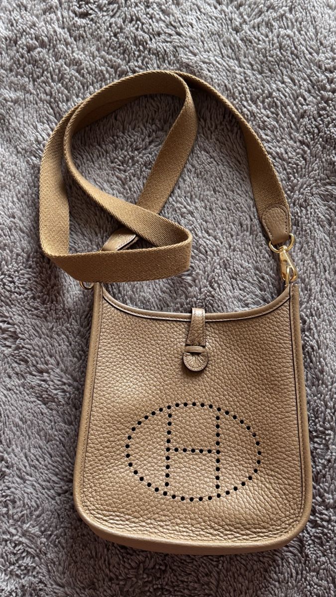 Hermès Borse da donna: Hermes Evelyn 16 – Nuovo (secondo la descrizione) da Genève venduto da val_5jbf 4