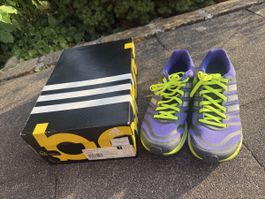 Adidas Laufschuhe Grösse 42 neuwertig