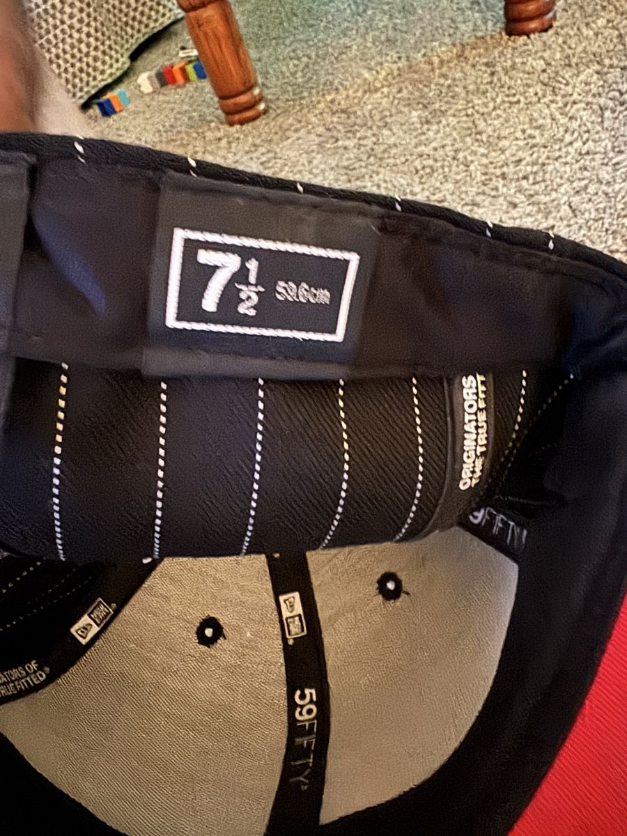 Sonstige Kleidung & Accessoires: new era neu – Neu und originalverpackt aus Seengen von Shiara 1