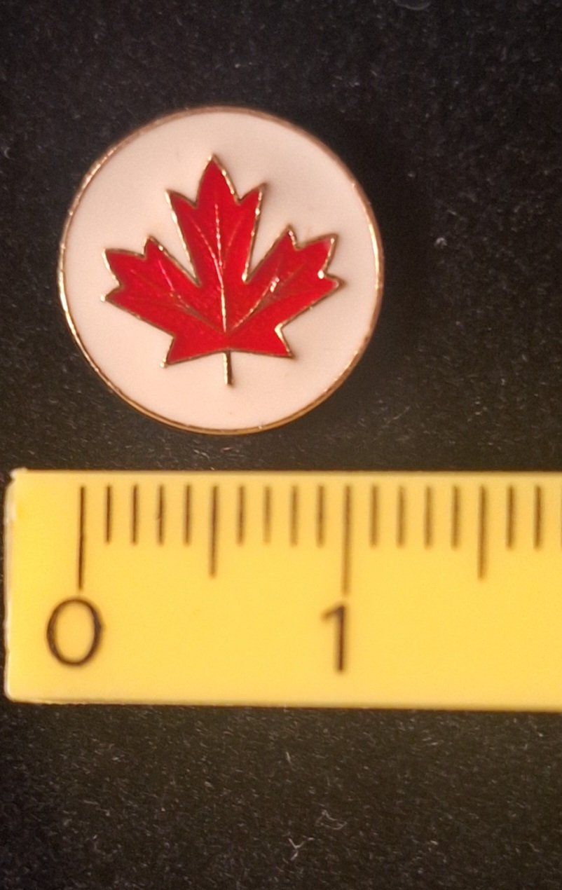 Plaquettes & Badges: Pin Kanada – D'occasion à Zug par Sdoerfli