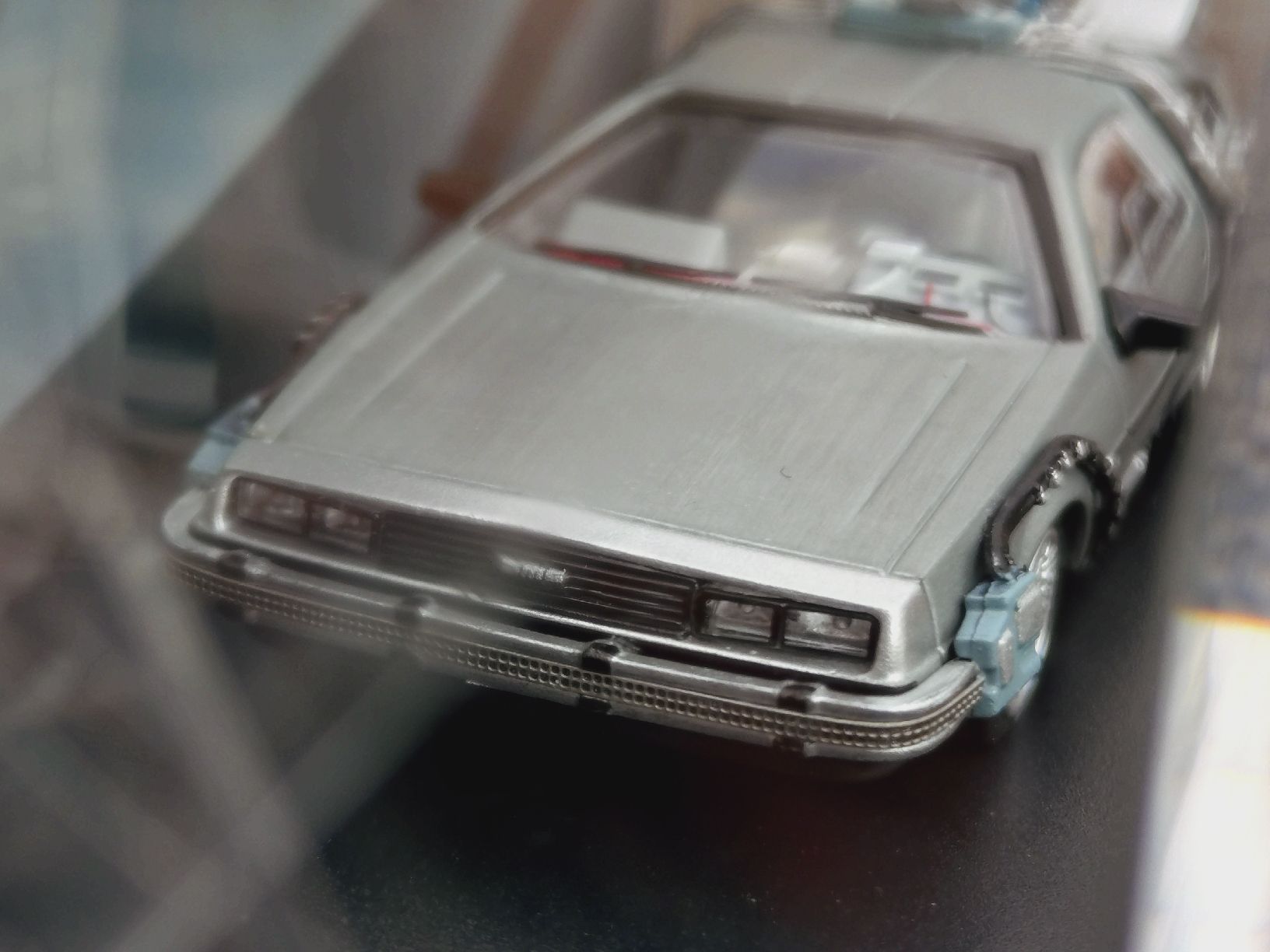 Modellini d'auto: 1/64 De Lorean Time Machine Diecast – Nuovo e nell'imballaggio originale da Zürich venduto da DiecastDude 5