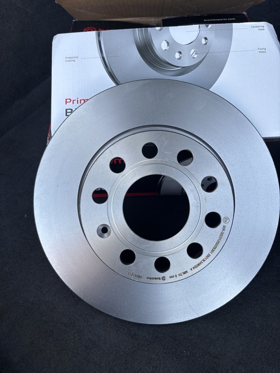 Brembo Tutti pezzi di ricambio auto: Bremsscheiben Brembo, Neu! – Nuovo (secondo la descrizione) da Riggisberg venduto da luc_8wwt