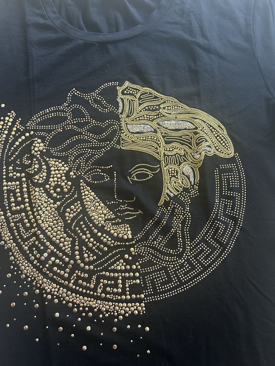 Versace T-shirt: Maglietta VERSACE taglia 38 – Nuovo (secondo la descrizione) da Locarno venduto da Matic04 5
