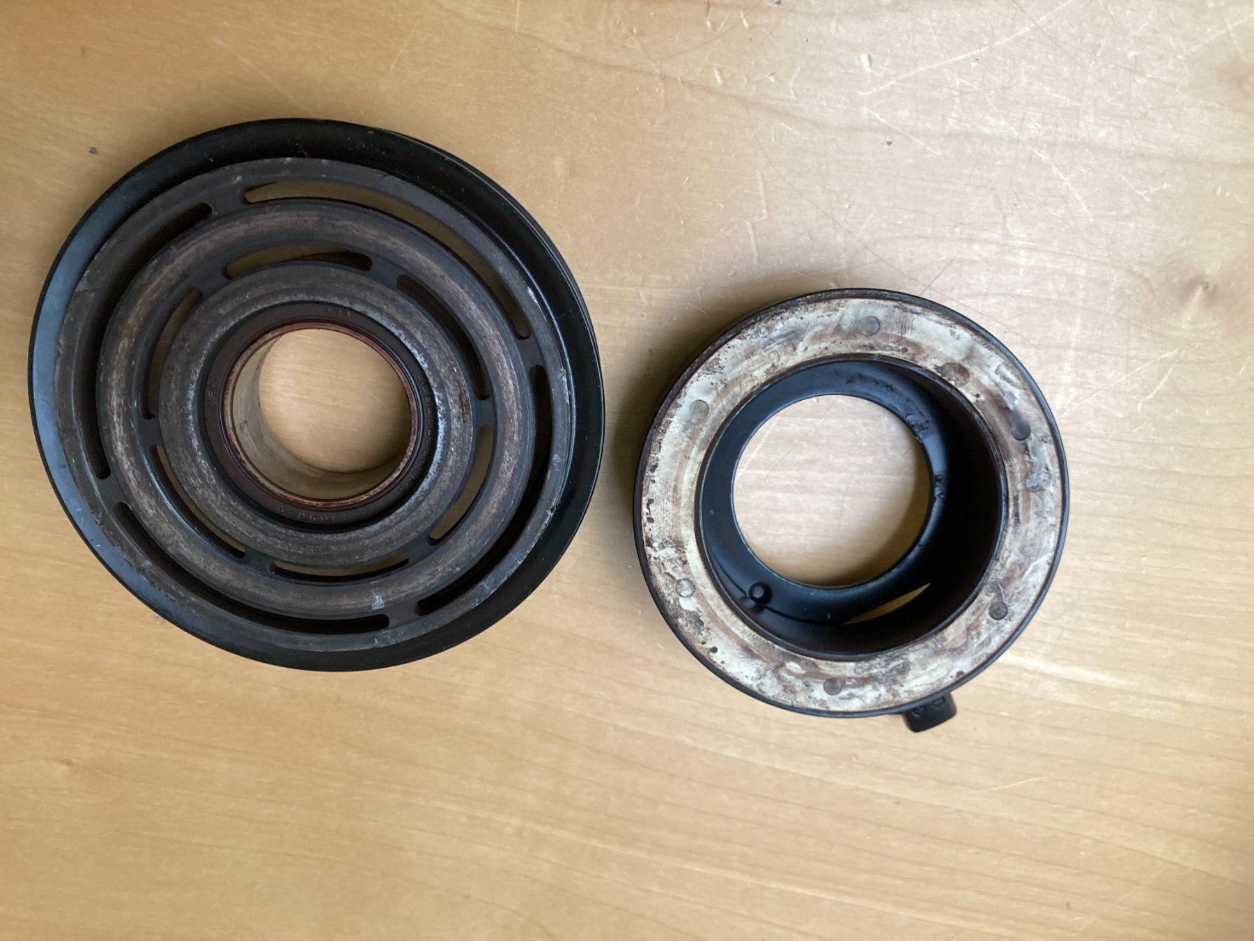 Jeep Tutti pezzi di ricambio auto: Jeep Compass Klimakompressor Kupplung K68245673AA – Usato da Cham venduto da WB2223 2