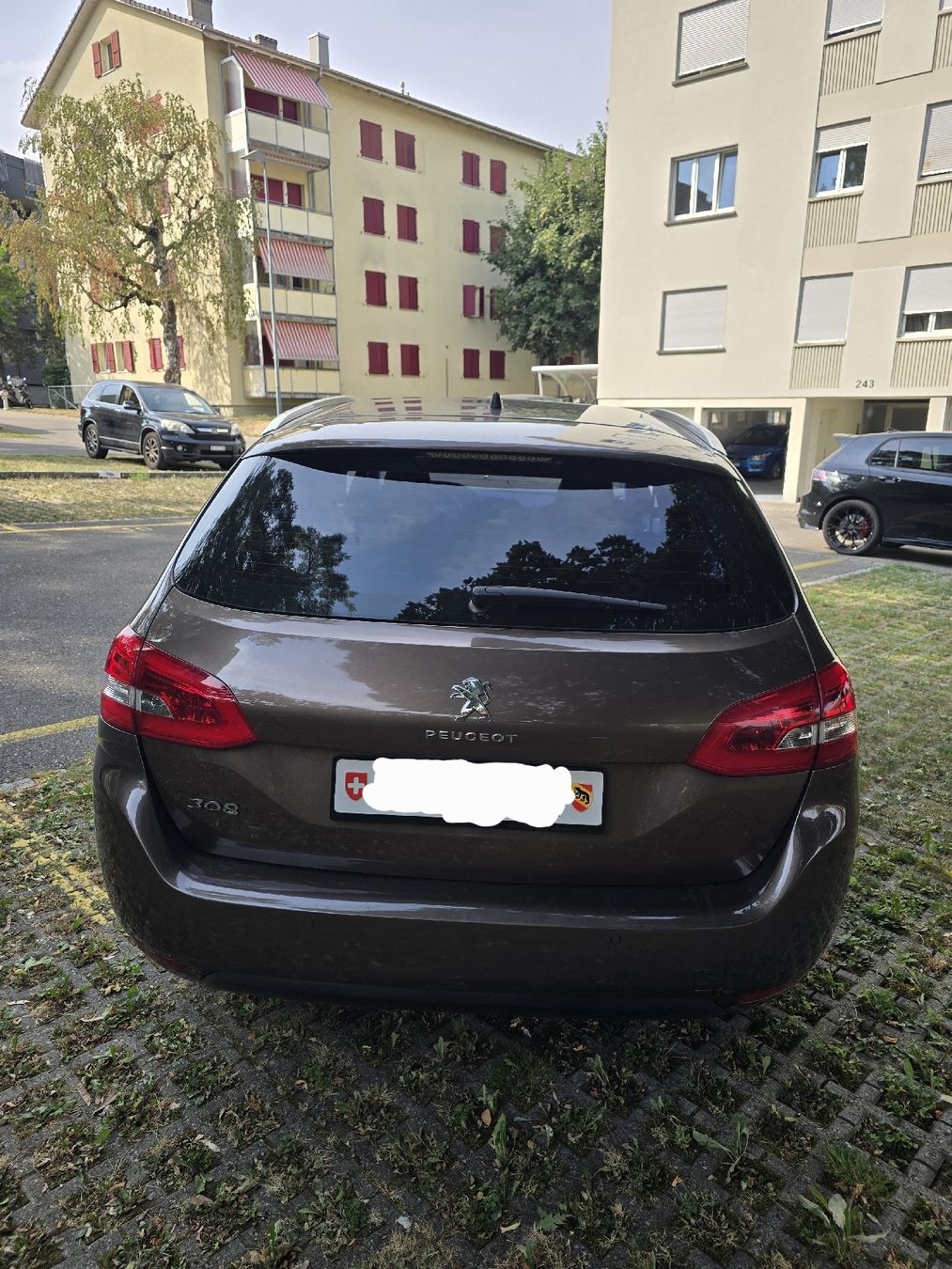 Peugeot Automobili: Peugeot 308 1.6 – Usato da Moosseedorf venduto da R.ismailji 6