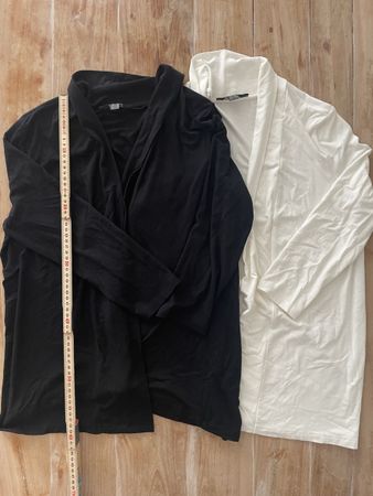 2 Esprit Shirtjacken in Grösse XS