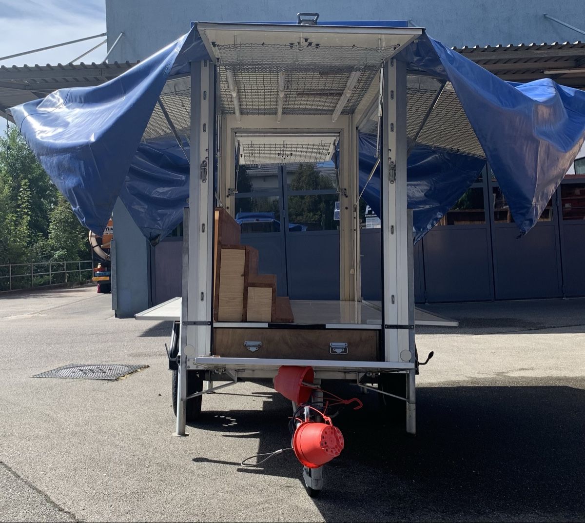 Altro per Eventi aziendali & Feste: Markt-Verkaufs- Anhänger Humbauer – Usato da Oberwil BL venduto da 3-rad 2
