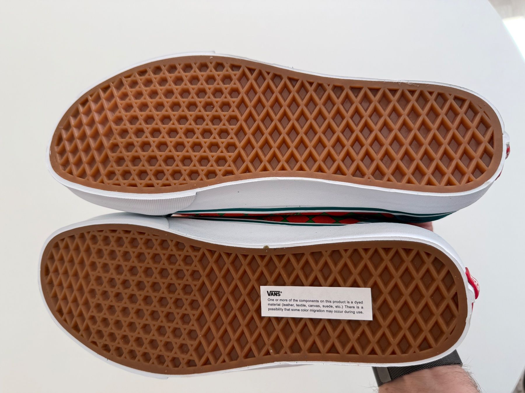 Vans Scarpe da uomo: Vans - The Simpsons Sneaker, Grösse 43, Neu – Nuovo e nell'imballaggio originale da Grüsch venduto da Speed_demon 9