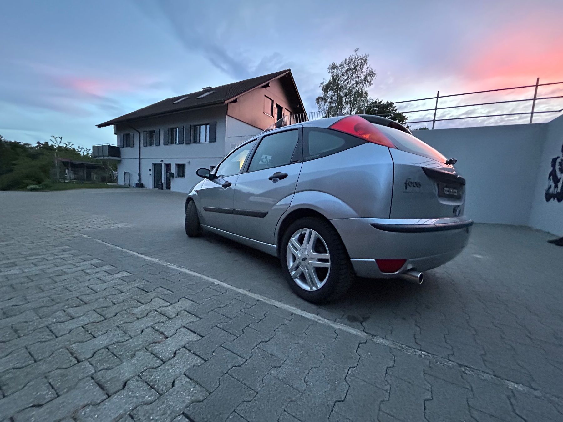 Ford Automobili: Ford Focus – Usato da Waltenschwil venduto da jan_dv5g 4