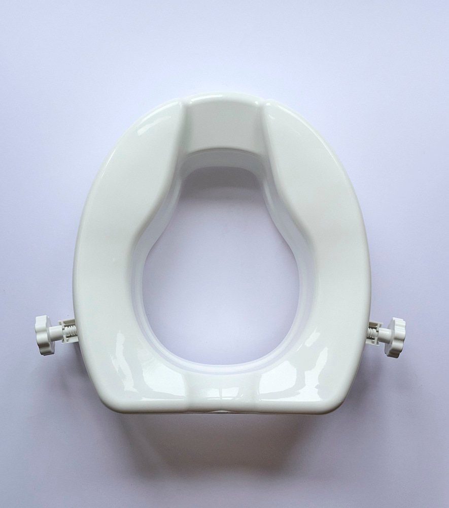 WC: Fabrikneue Toilettensitzerhöhung 5cm – Neu und originalverpackt aus Zetzwil von indira60