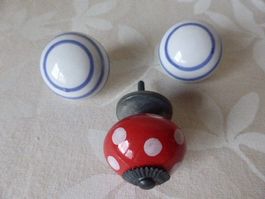 3 Stück Keramik Möbel Knöpfe Vintage