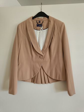 Blazer beige, Gr. 38, neu
