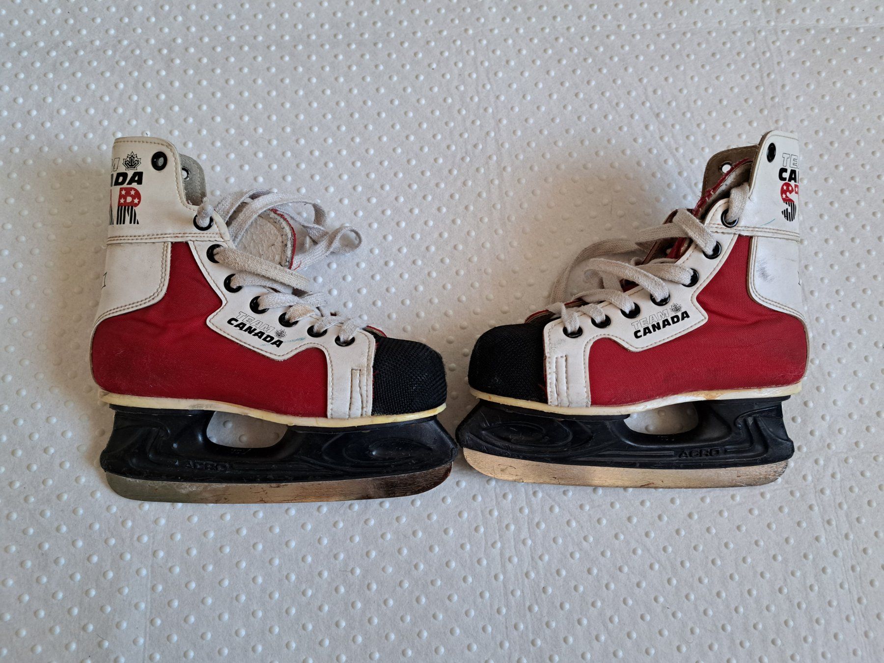 Pattini da ghiaccio: Retro Schlittschuhe "Team Canada", Gr. 35 – Usato da Gysenstein venduto da joshuas81 3