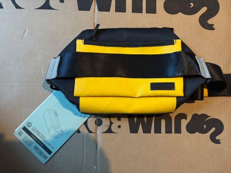 Freitag Tasche F655 Dixon schwarz gelb Neu mit Tags