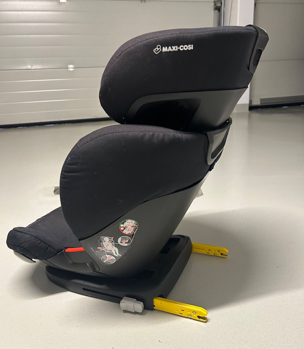 Maxi-Cosi Auto-Kindersitze: Maxi-Cosi Kinderautositz – Gebraucht aus Walenstadt von Fcbayern7 2
