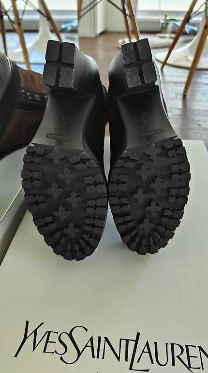 Saint Laurent Scarpe da donna: Stivali YVES SAINT LAURENT – Nuovo (secondo la descrizione) da Lugano venduto da claudio.luga 4