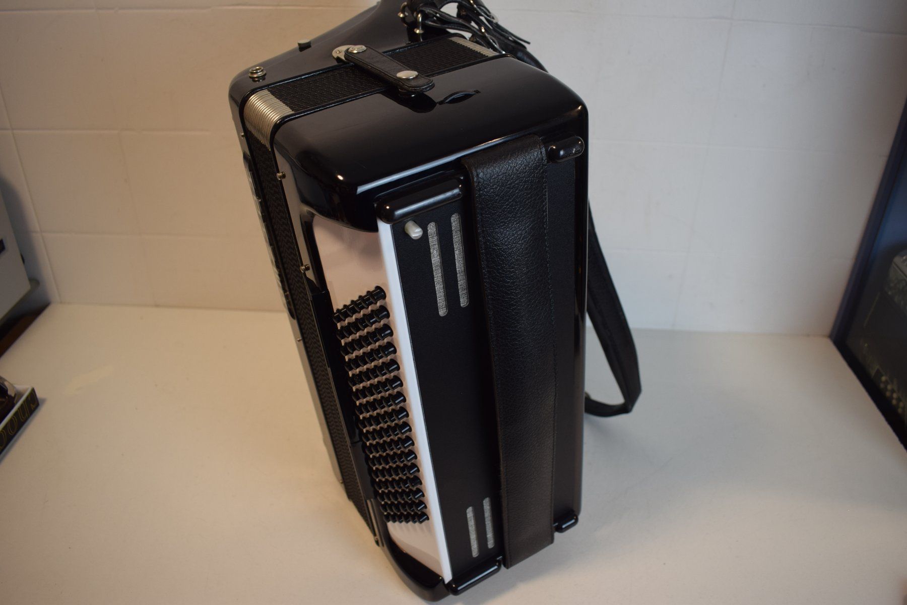 Hohner Musikinstrumente: Akkordeon chromatisch Hohner Tango II S – Gebraucht aus Zürich von baumusik 8