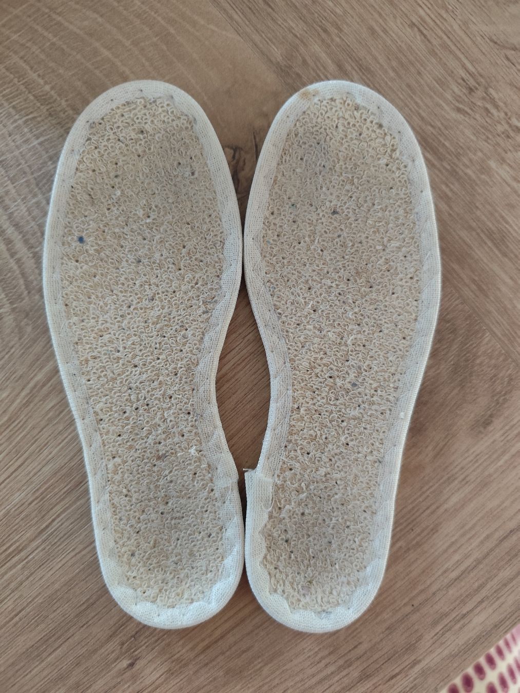 Scarpe da uomo: Fusssohle 27 – Usato da Lyss venduto da sch_fw55