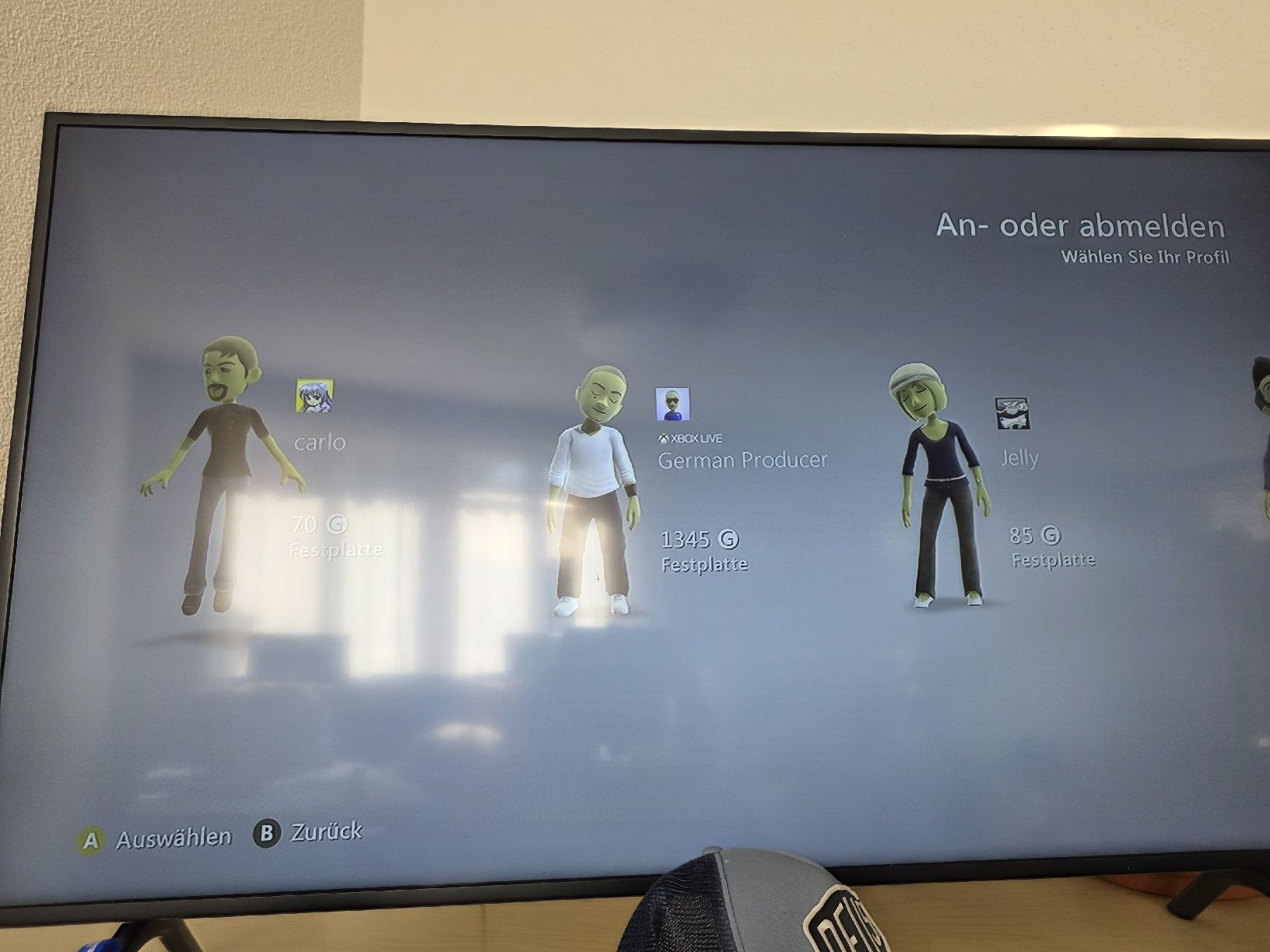 Microsoft Console: Microsoft Xbox 360 Konsole mit 3 Controllern  – Usato da Dorf venduto da Echo_Elements 9