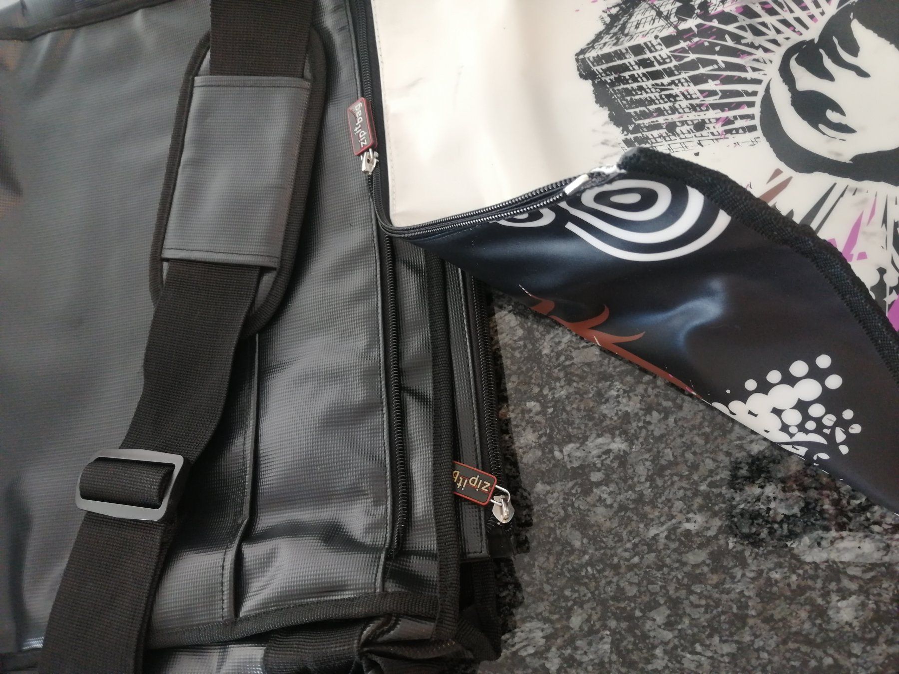 Borse: Laptoptasche zip it bag – Nuovo (secondo la descrizione) da Mosnang venduto da creativist 4