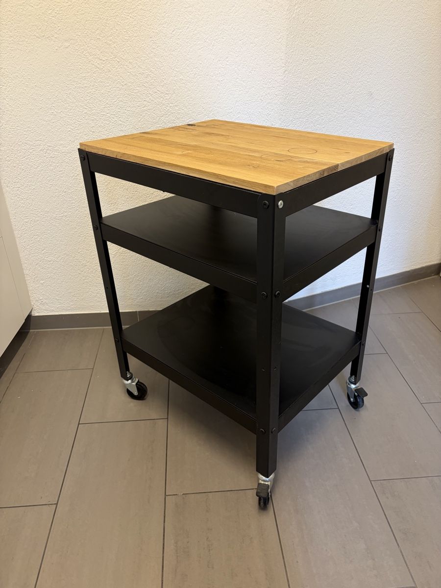 Ikea Buffets: Buffet auf rollen – D'occasion à Zürich par alice.rose