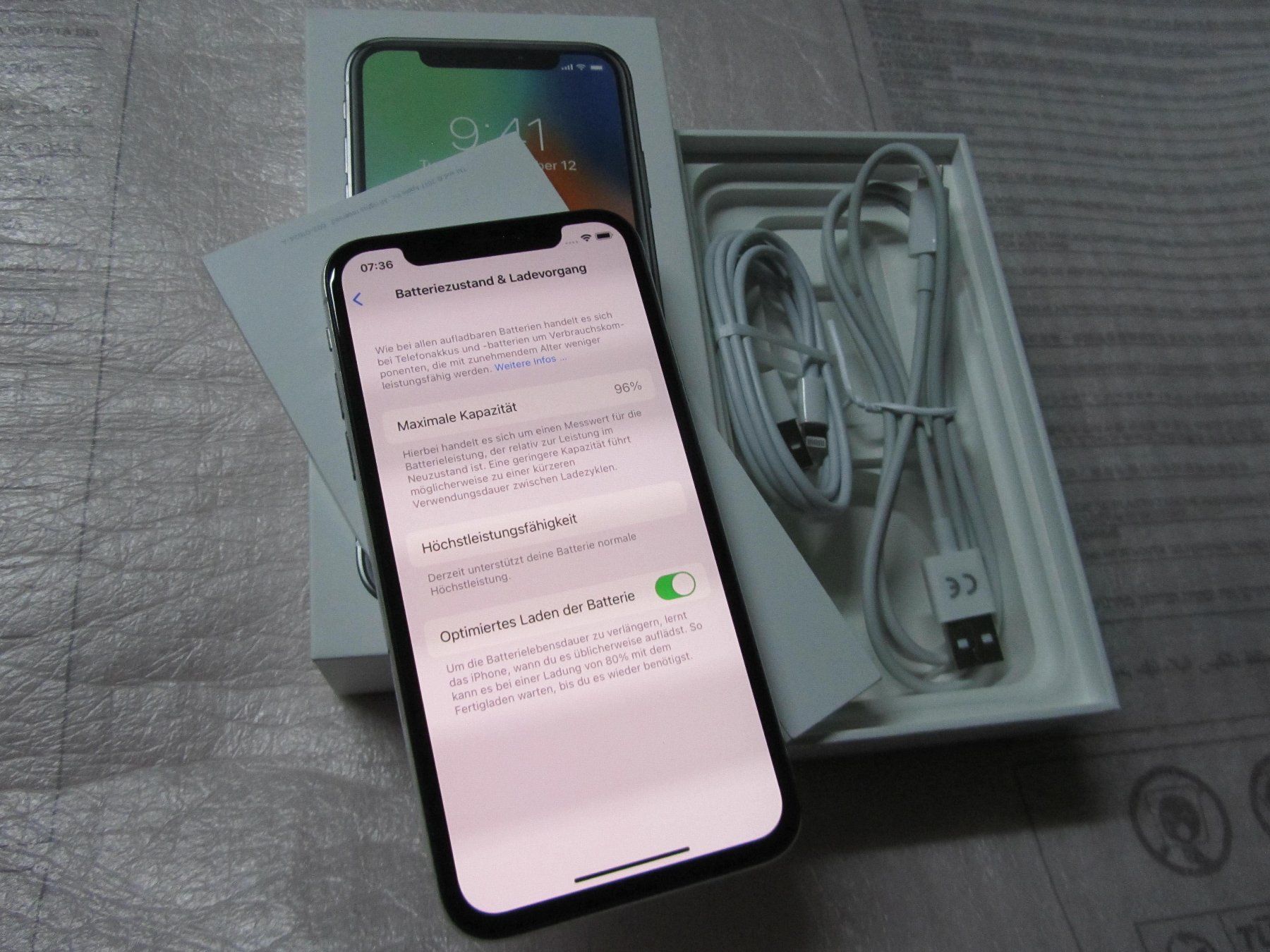 Apple Telefoni cellulari / Smartphones: Apple iPhone X 256GB Silber – Usato da moosseedorf venduto da RTN10 1