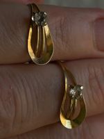 Goldiger Ring weisszartes Design (44/45/61/51)