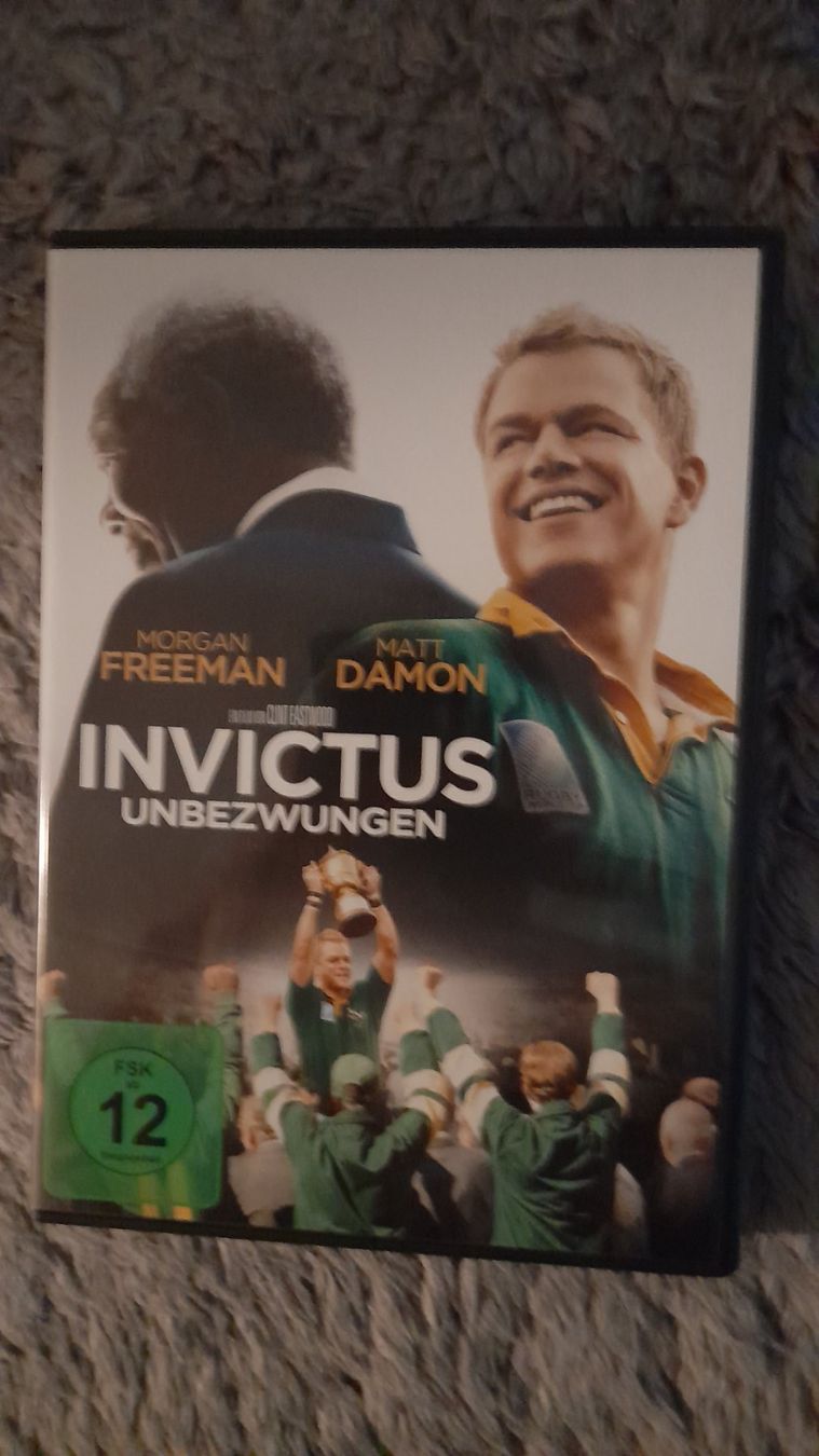 Tutti i DVDs: INVICTUS    UNBEZWUNGEN    DVD – Usato da Wetzikon ZH venduto da Ramones01
