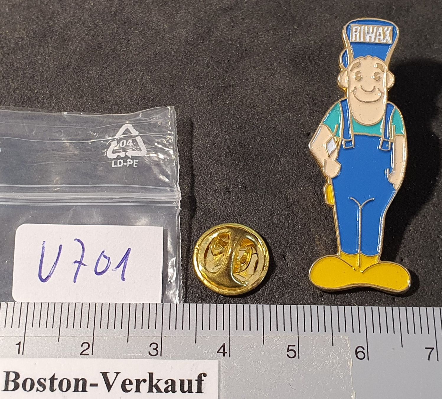 Placchette & Badge: V701 - Pin RIWX  / Service Mann – Usato da Reinach BL venduto da Boston-Verkauf 1