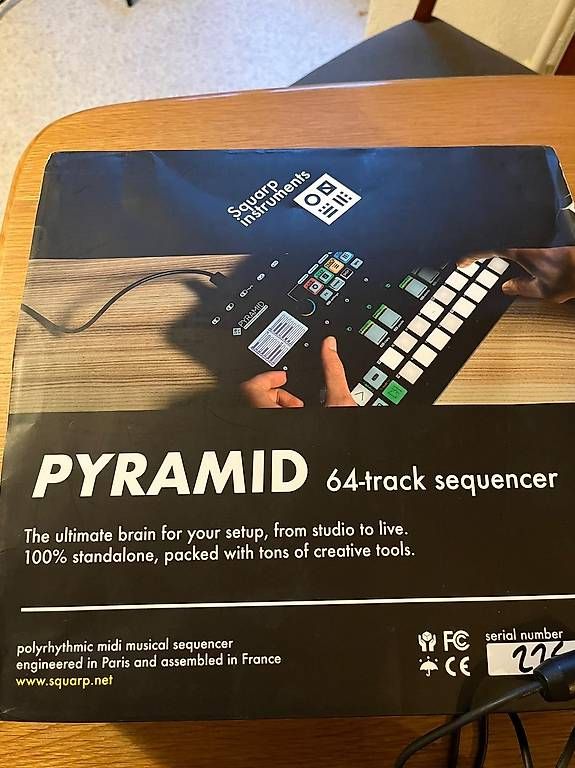 Strumenti musicali: Pyramid MK2 64-track Sequencer by Squarp – Usato da Zürich venduto da LeoGd 4