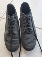 Fussballschuhe Nike Grösse 40 wie neu