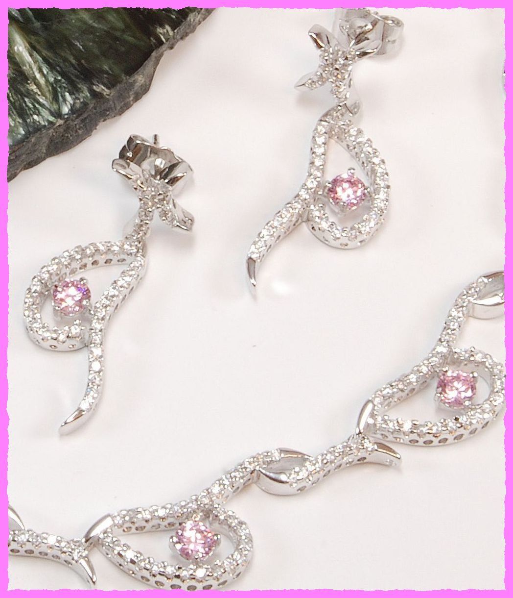 Catenine: Erlesene Halskette – Collier – Nuovo e nell'imballaggio originale da Oberglatt ZH venduto da Diamond-Girl 1