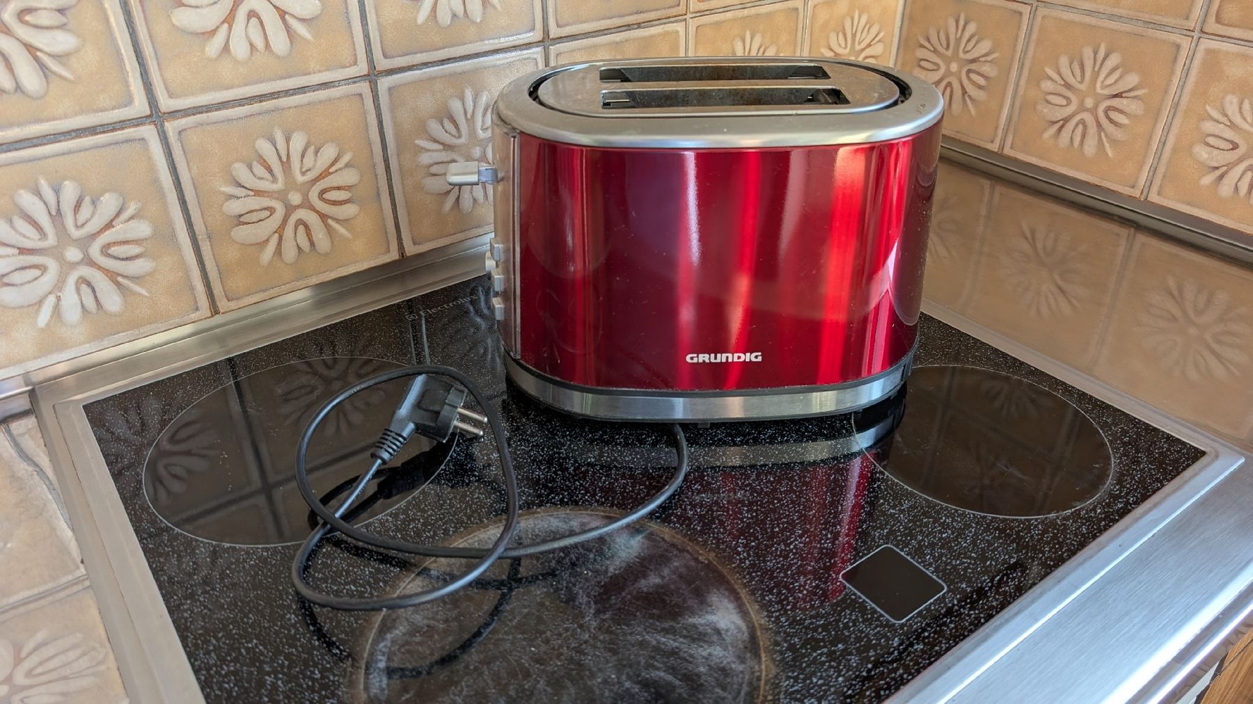 Grundig Elettrodomestici da cucina: Toaster Grundig – Usato da Basel venduto da Silvio_89