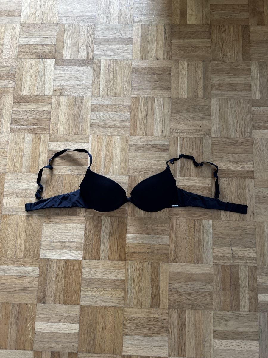 Biancheria intima: Our Perfect Black Bra – Nuovo (secondo la descrizione) da Zürich venduto da forestF4iry 2