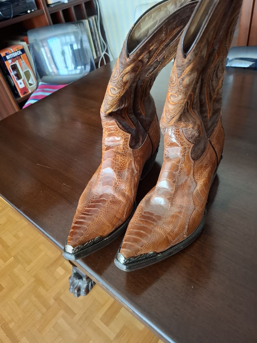 Scarpe da uomo: Bottes de Cowboy authentiques - Style unique, taille 43 env – Usato da LA TOUR-DE-PEILZ venduto da sim_77kp