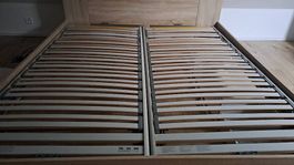 Lit avec matelas 