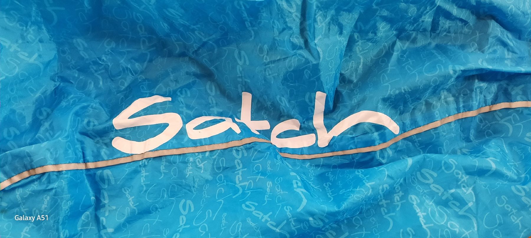 Satch Kindertaschen: ***Satch*** Regenhülle blau – Gebraucht aus Wädenswil von H2H_Secondhandshop 1