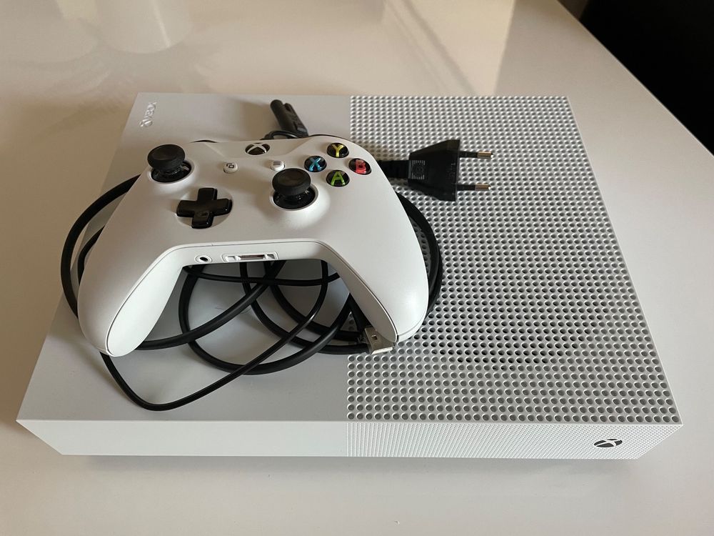 XBox One S All-Digital 1TB zu verkaufen | Kaufen auf Ricardo