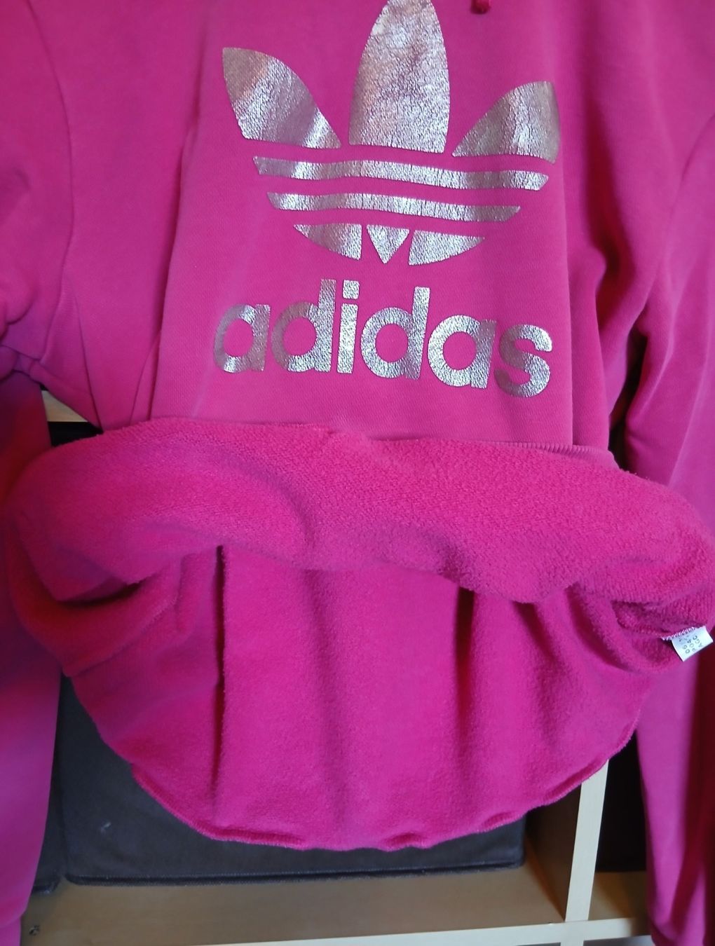 Adidas Maglioni & Felpe: Adidas Hoodie Pullover Glitzer Logo – Usato da Galgenen venduto da Liv_Steinauer_1 3