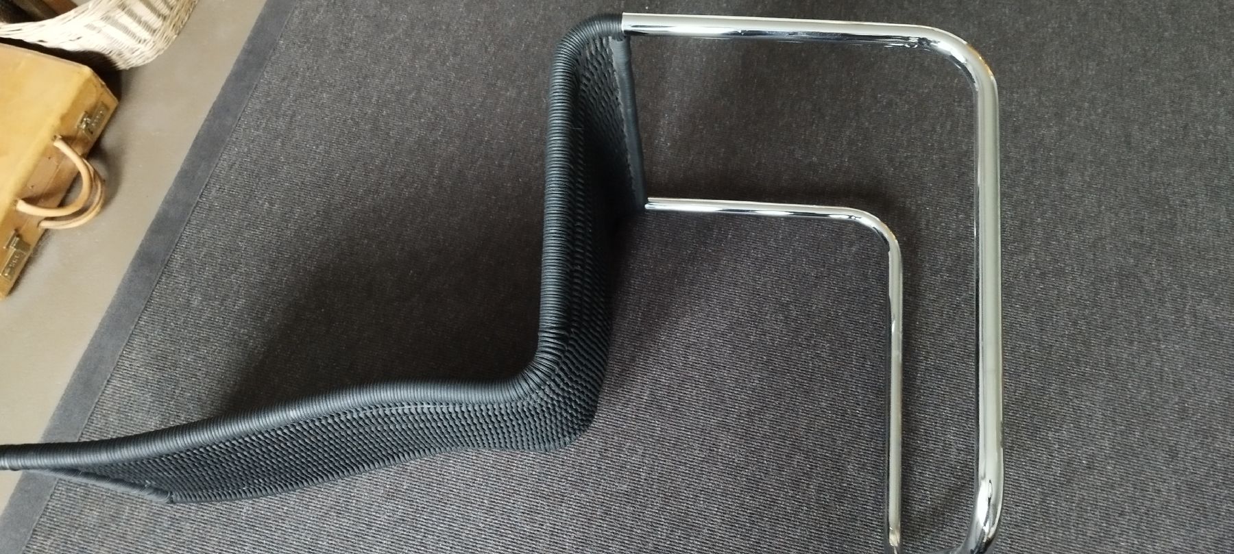 Tecta Poltrone: Tecta B20 Stuhl Designklassiker. Schwingsessel Rattan – Usato da Luterbach venduto da Liveyourdream 6