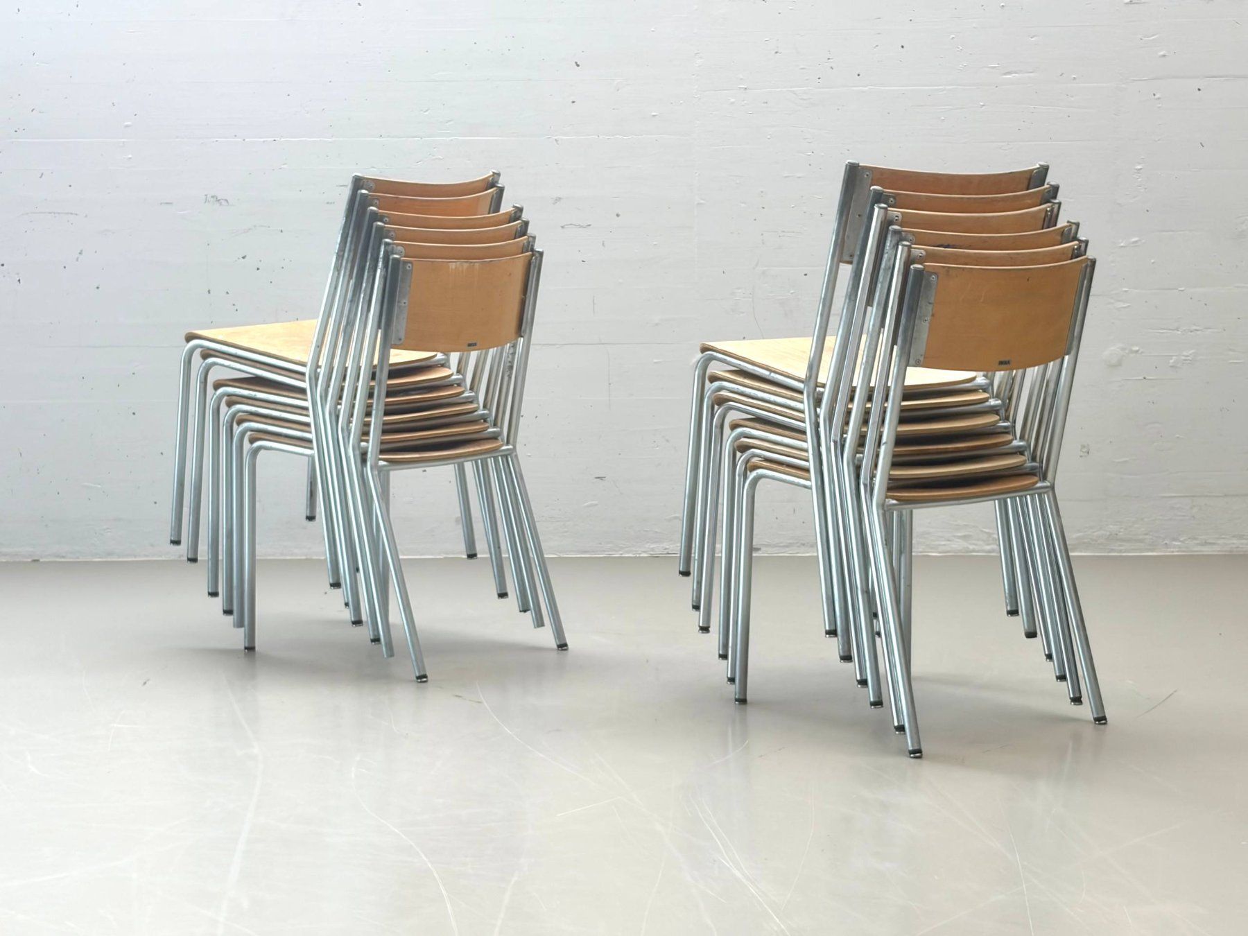 Bigla Stühle: Originale Bigla Stapelstühle – Schweizer Designklassiker – Gebraucht aus Zürich von LeMoege 7