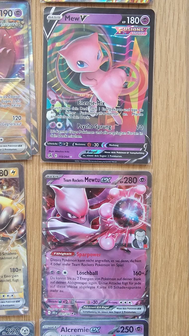 Pokémon Sammelbilder & Trading cards: Pokémon TCG Karten Bulk & Schnick Schnack – Gebraucht aus Neuenegg von Hambel 2