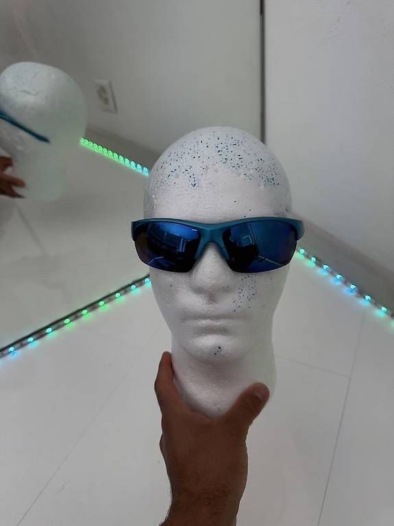 Occhiali & Lenti: blaue sonnebrille – Usato da Zürich venduto da reg91