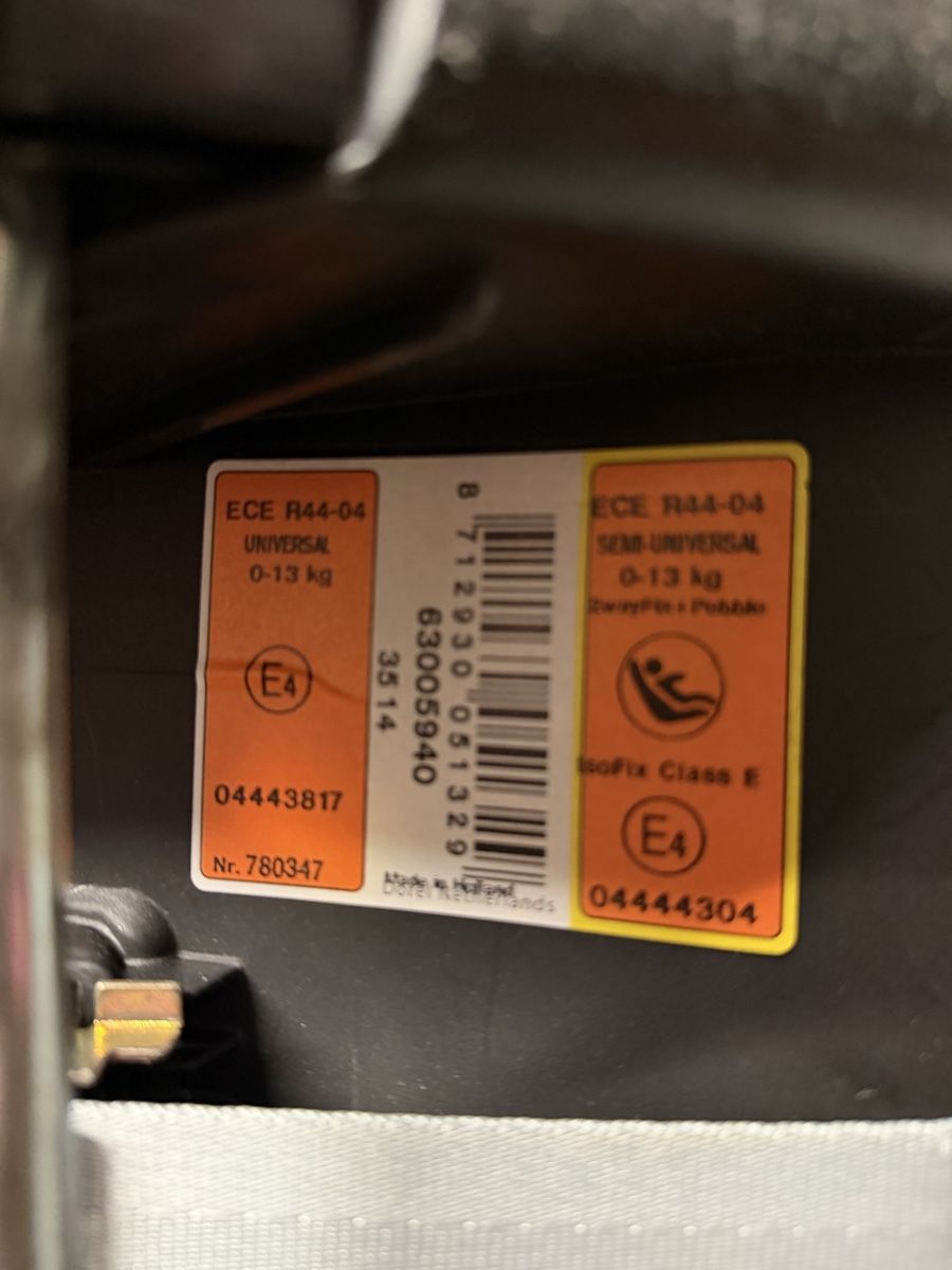 Maxi-Cosi Marsupi portabebè: Maxi cosi mit isofix station – Usato da Widen venduto da SBK_89 4
