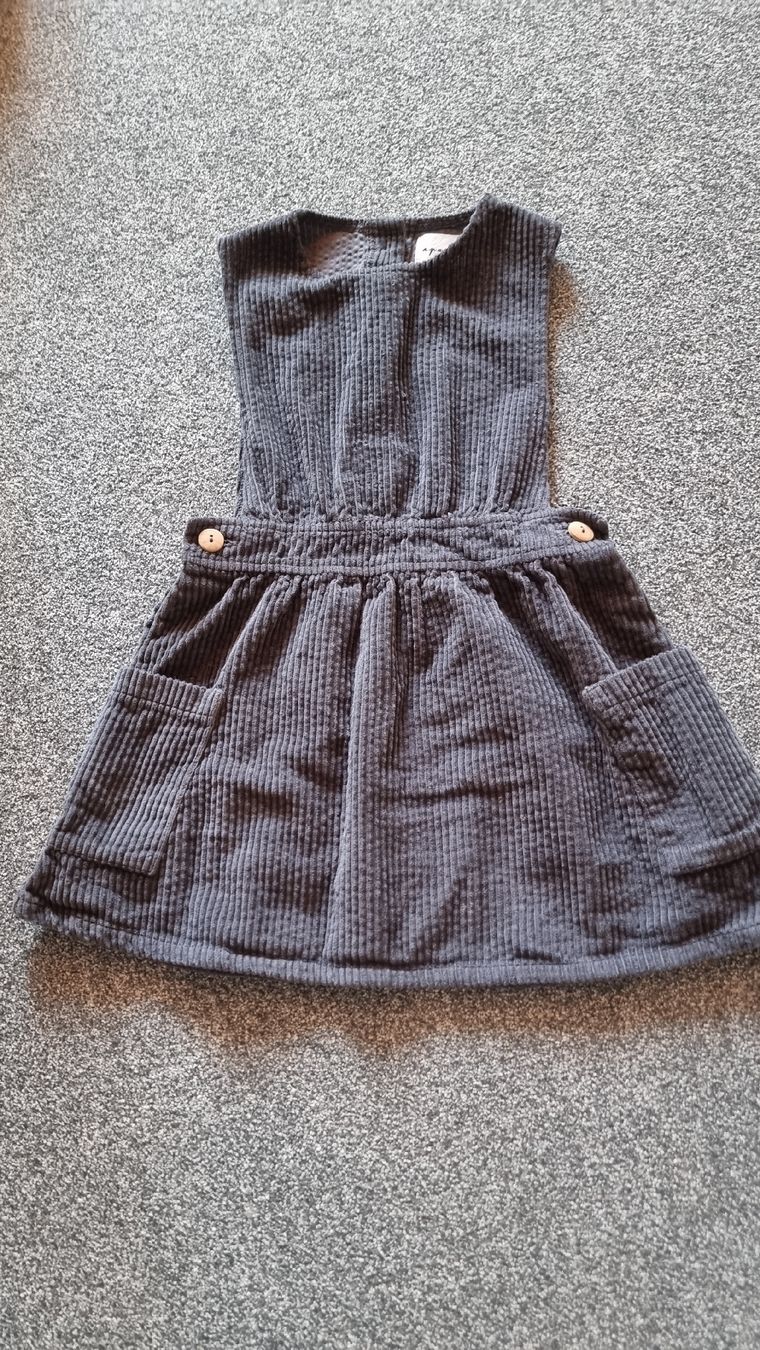 Vestiti & Gonne: Robe apache 2ans – Usato da Les Breuleux venduto da Mily1991
