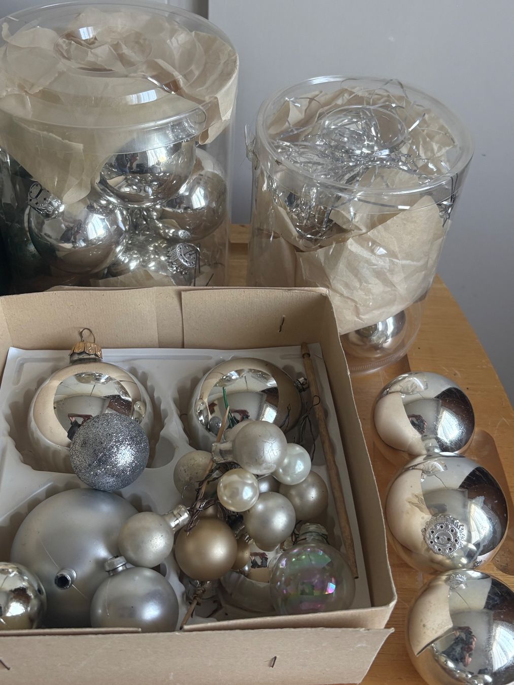 Tutte le decorazioni: Weihnachtskugeln Set Glas silberfarben diverse Grössen – Usato da Frick venduto da Rukki 2