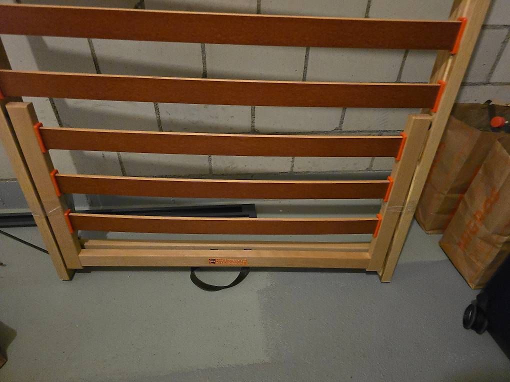 Reti a doghe: Lattenrost 90x200 – Usato da Glattbrugg venduto da kurtherzog 1