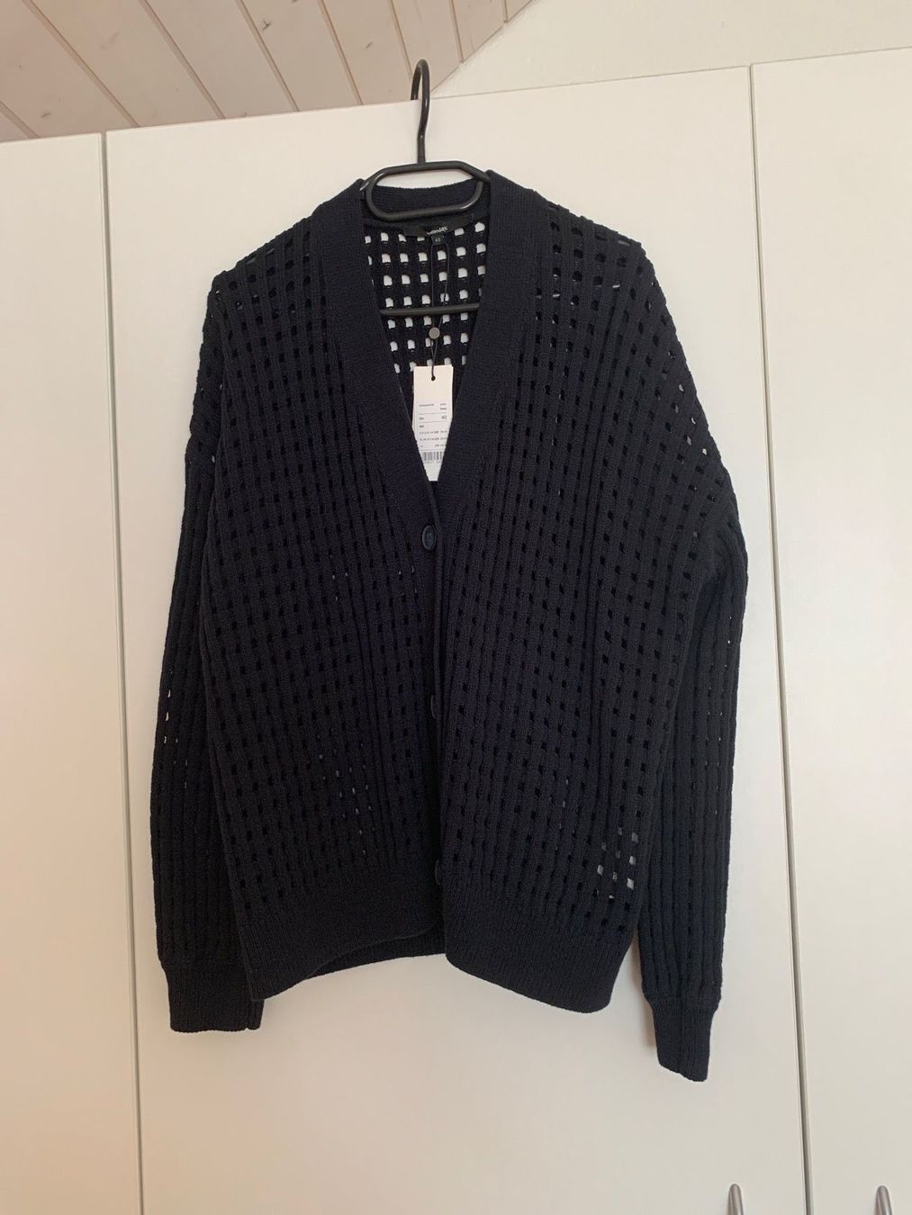 Someday Giacche: Someday - Strickjacke mit Lochmuster – Nuovo (secondo la descrizione) da Geuensee venduto da Gagisi