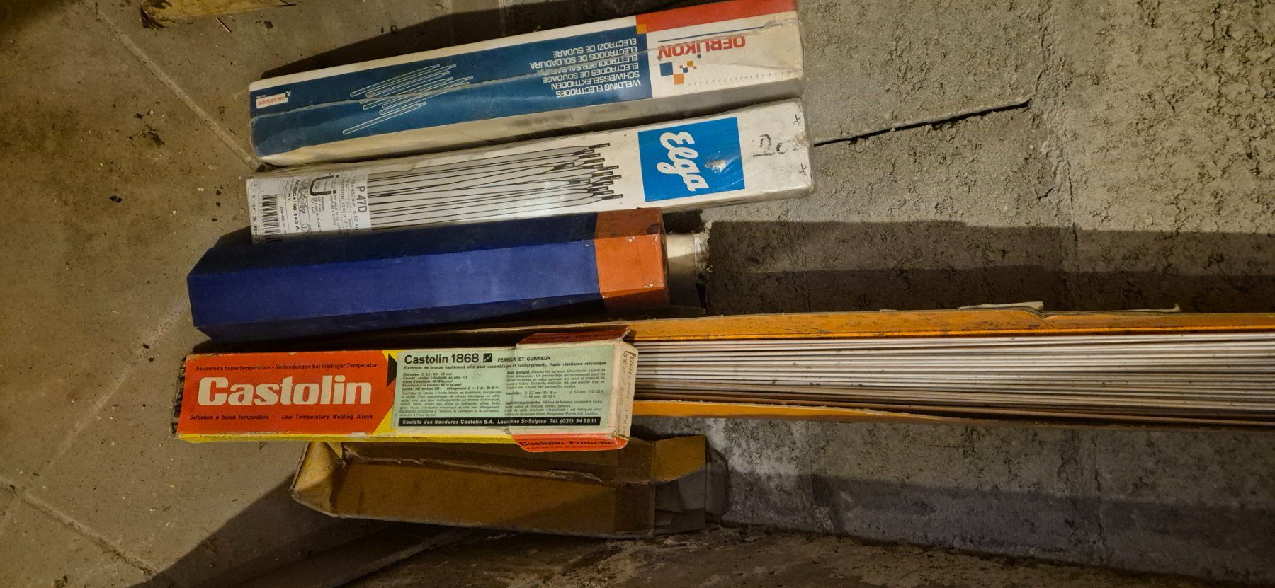 Tutti gli attrezzi: Lot pour la  soudure – Usato da Grandson venduto da rjo_5t5p 2