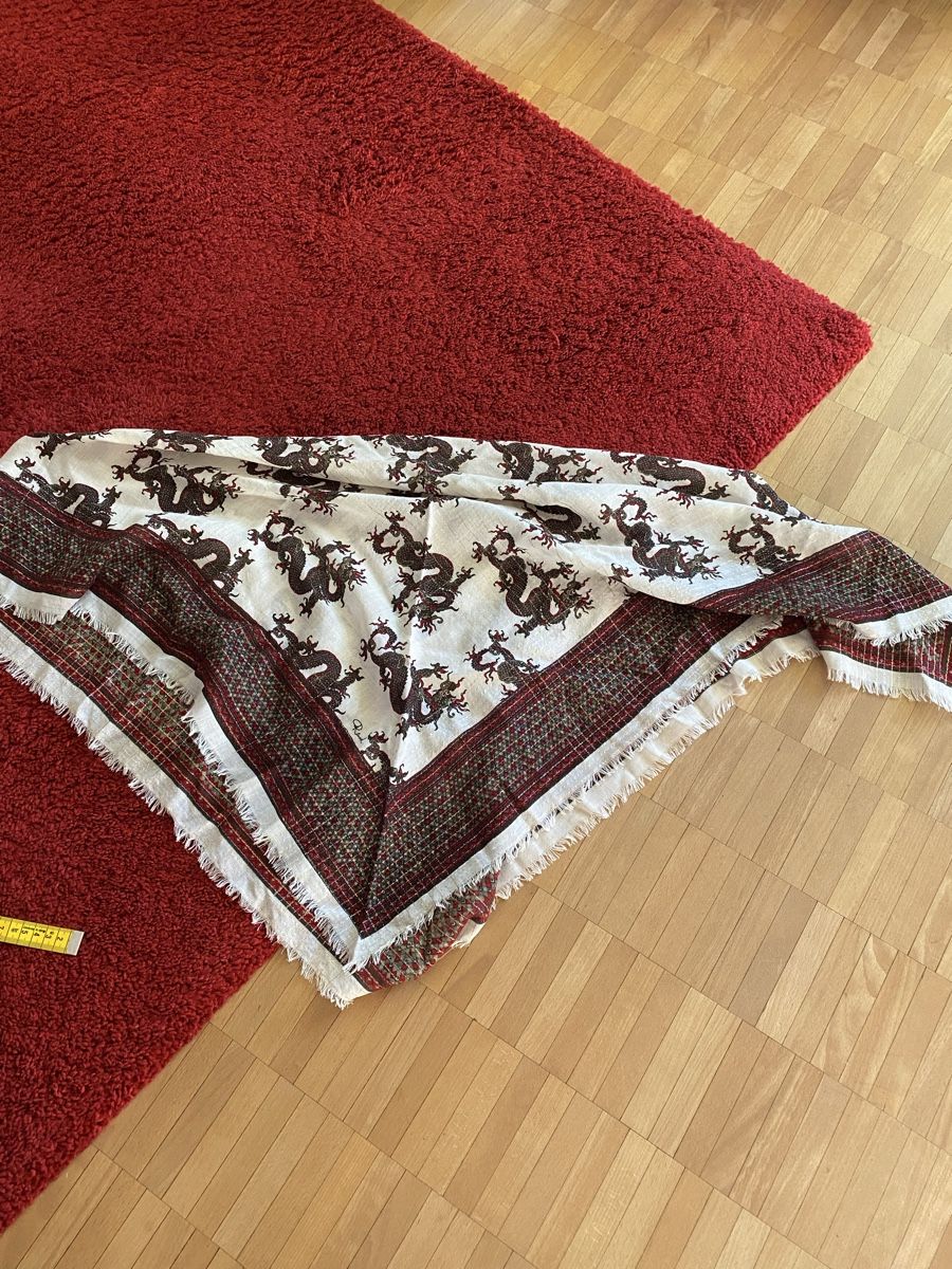 Foulard & Sciarpe: Schal Damen – Usato da Laupen BE venduto da ole_l8gg 1